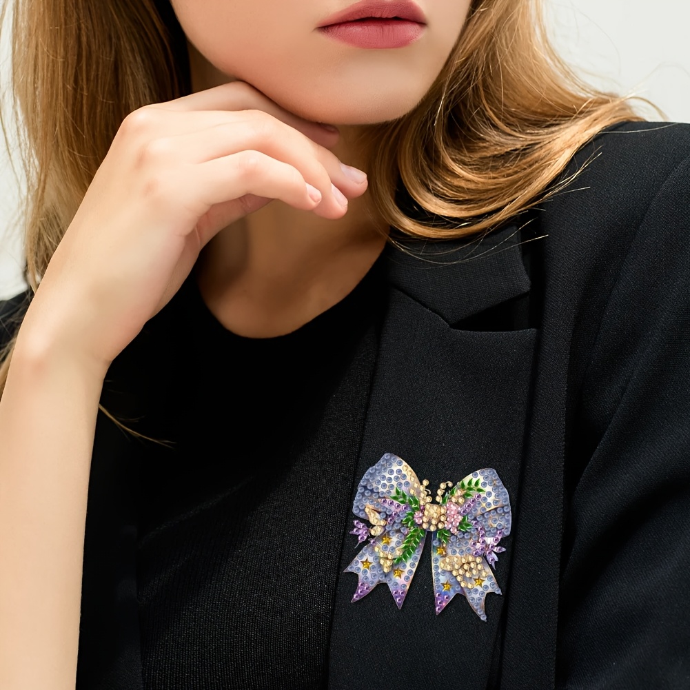 4pcs Bow-Themed Diamond Painting Brooch Set